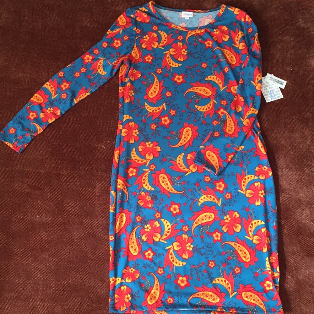 LuLaRoe Debbie Dress